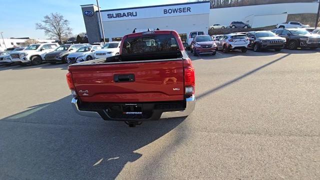2022 Toyota Tacoma 4WD Vehicle Photo in Pleasant Hills, PA 15236