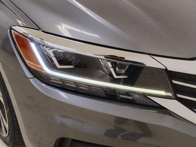 2021 Volkswagen Passat Vehicle Photo in PINEVILLE, NC 28134-8495