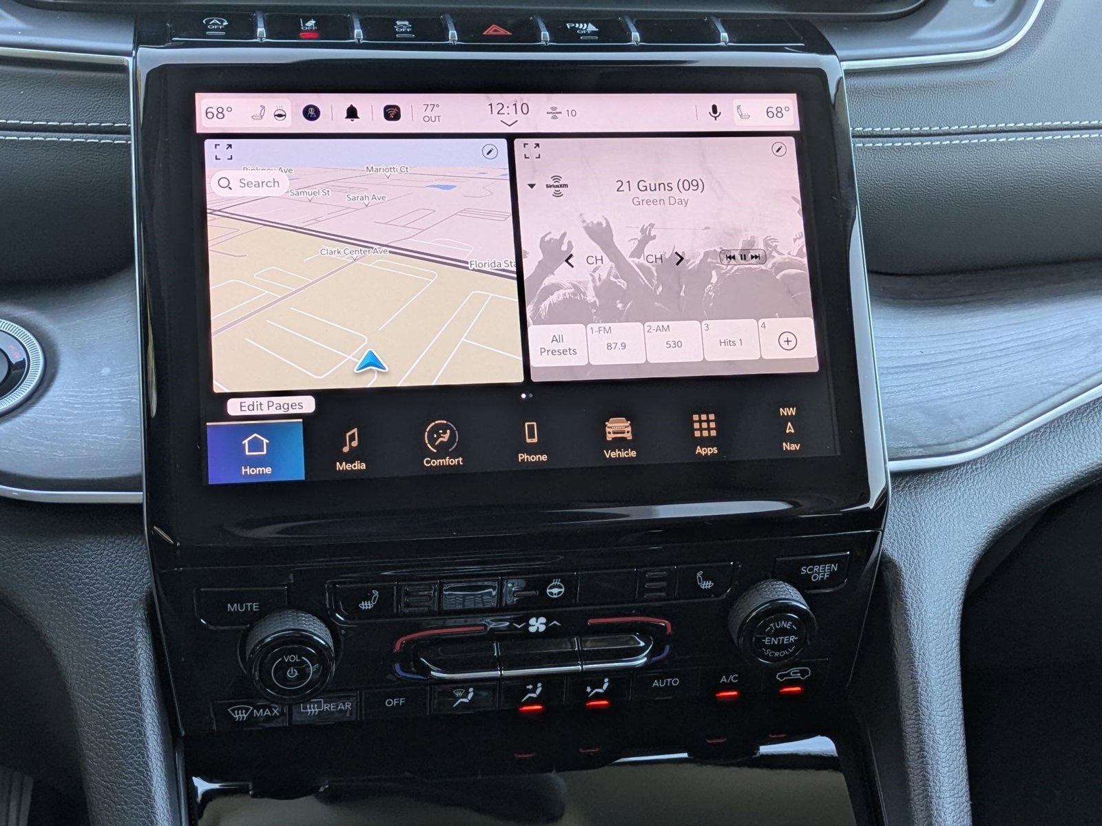 2024 Jeep Grand Cherokee Vehicle Photo in Sarasota, FL 34231