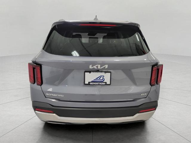 2024 Kia Sorento Vehicle Photo in Oshkosh, WI 54904
