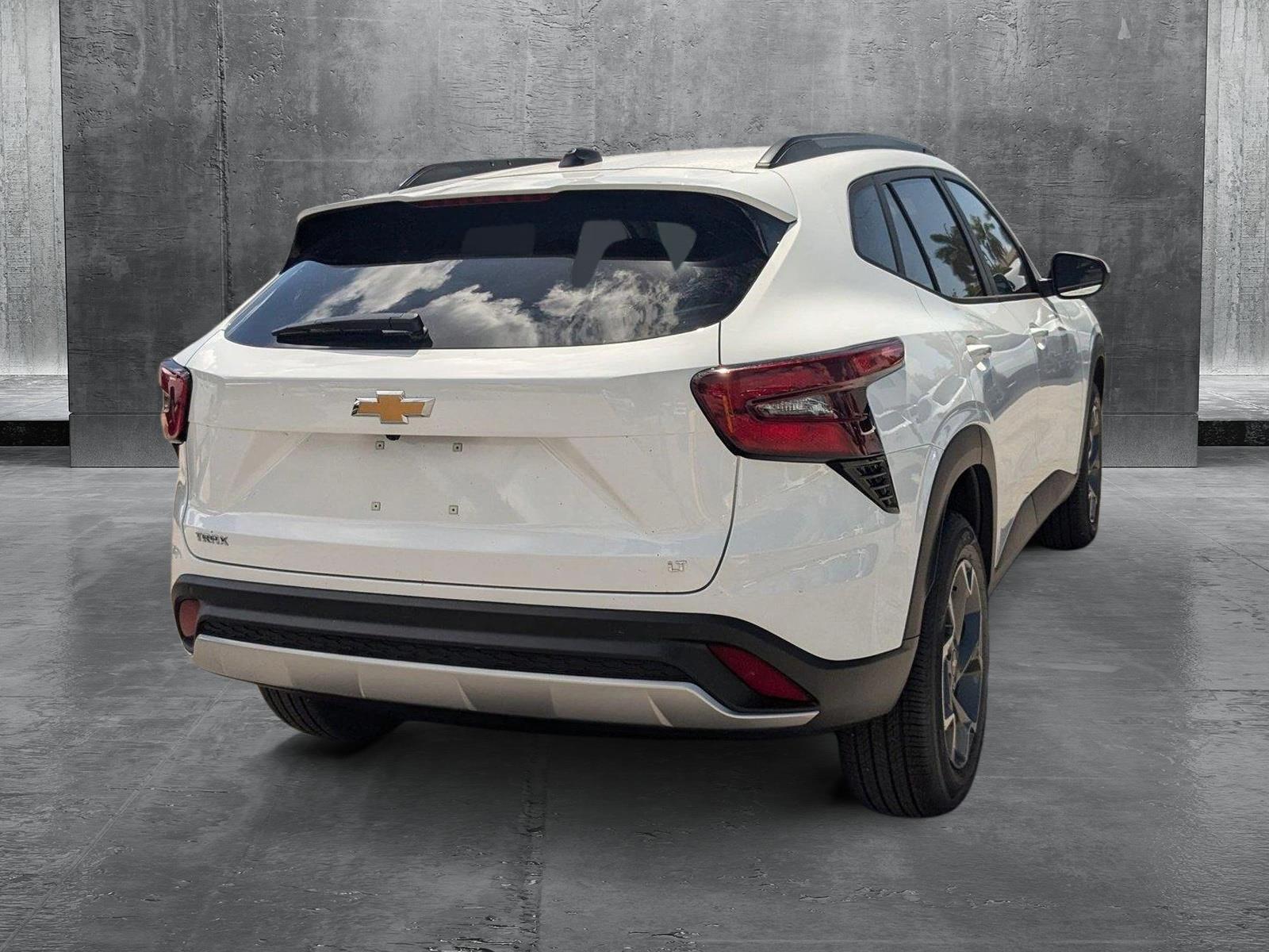 2025 Chevrolet Trax Vehicle Photo in MIAMI, FL 33134-2699