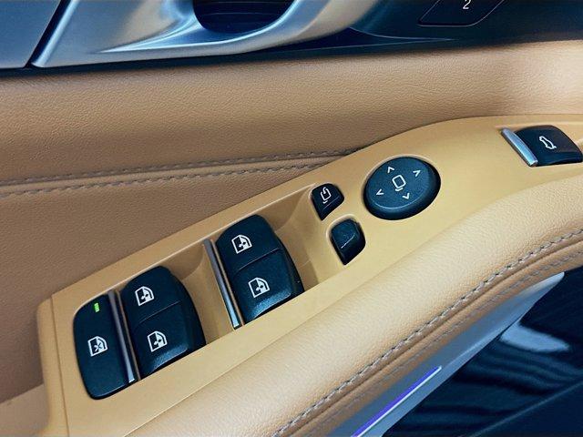 2023 BMW X5 xDrive40i Vehicle Photo in Doylsetown, PA 18901