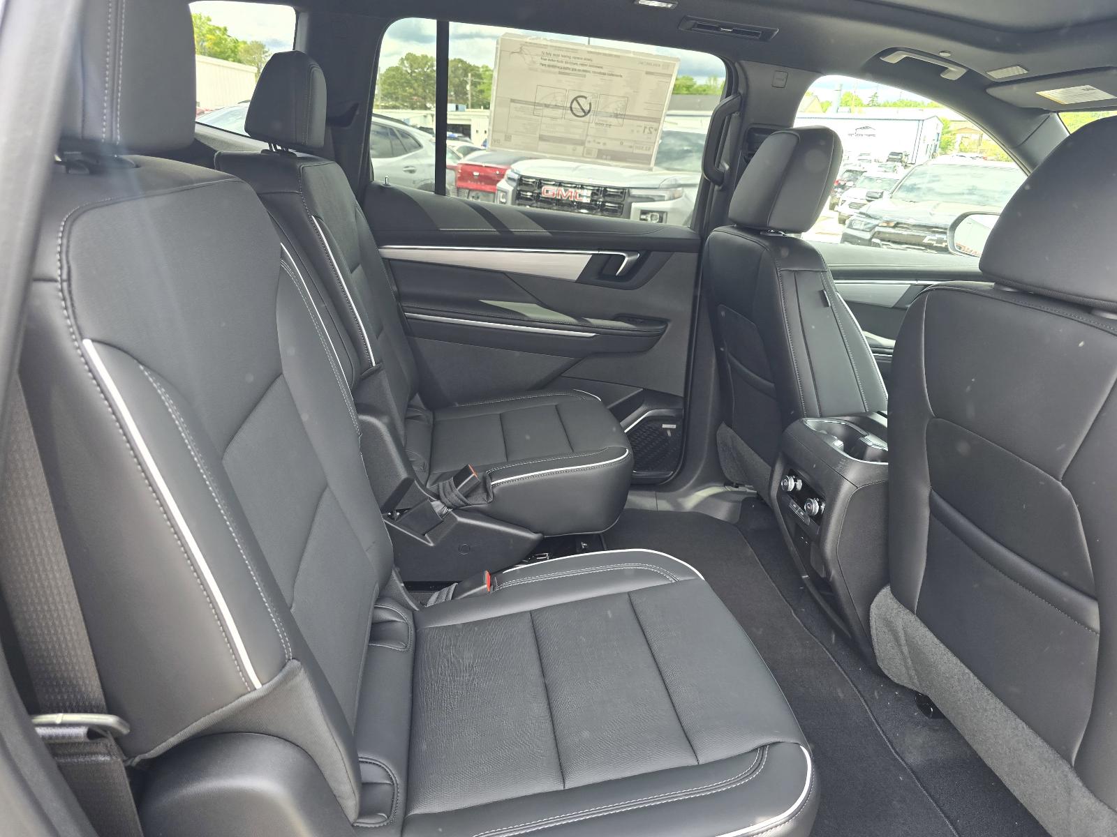 2025 Buick Enclave Vehicle Photo in Rolla, MO 65401