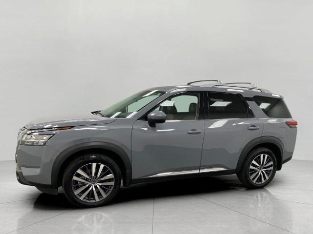 2022 Nissan Pathfinder Vehicle Photo in Appleton, WI 54913
