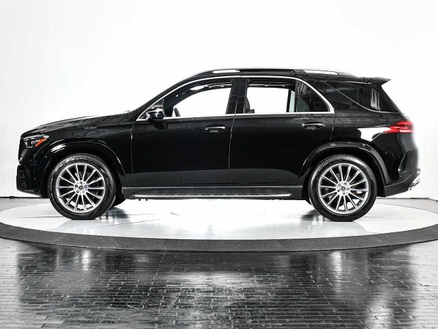 2025 Mercedes-Benz GLE Vehicle Photo in DALLAS, TX 75235