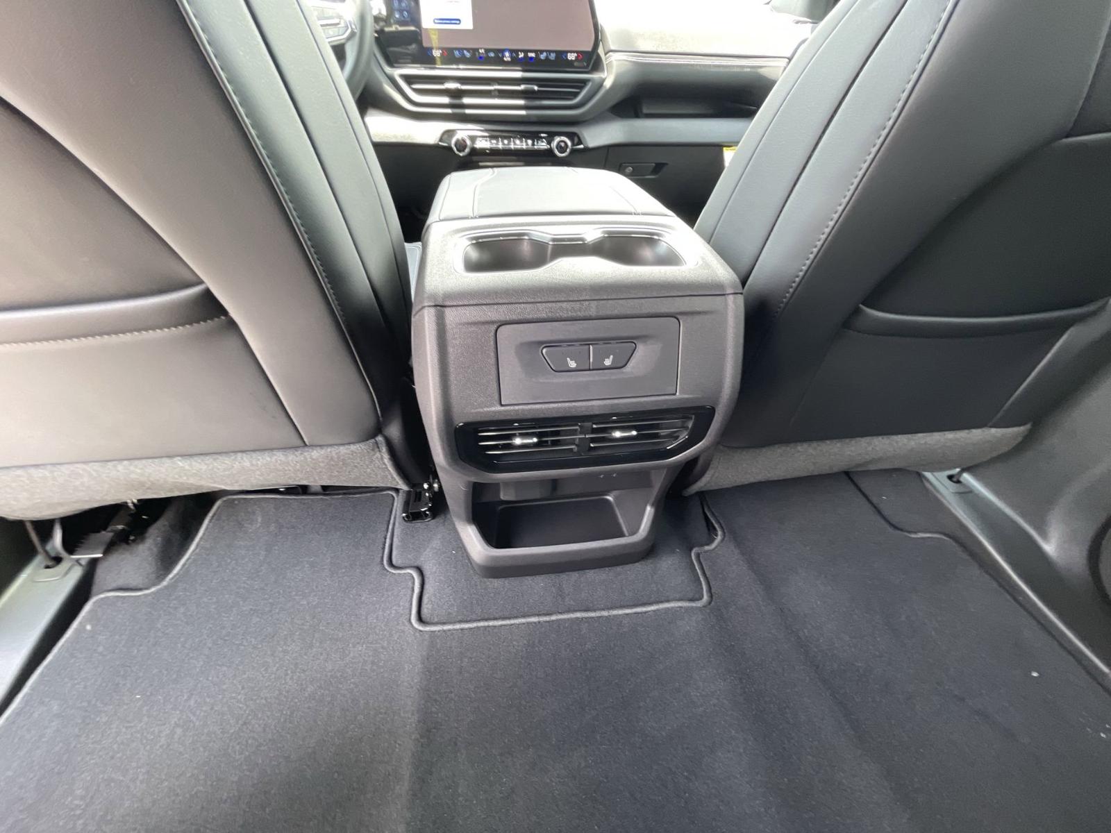 2025 Chevrolet Silverado EV Vehicle Photo in BENTONVILLE, AR 72712-4322