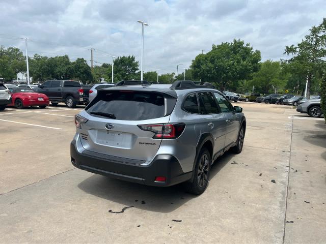2025 Subaru Outback Vehicle Photo in DALLAS, TX 75209