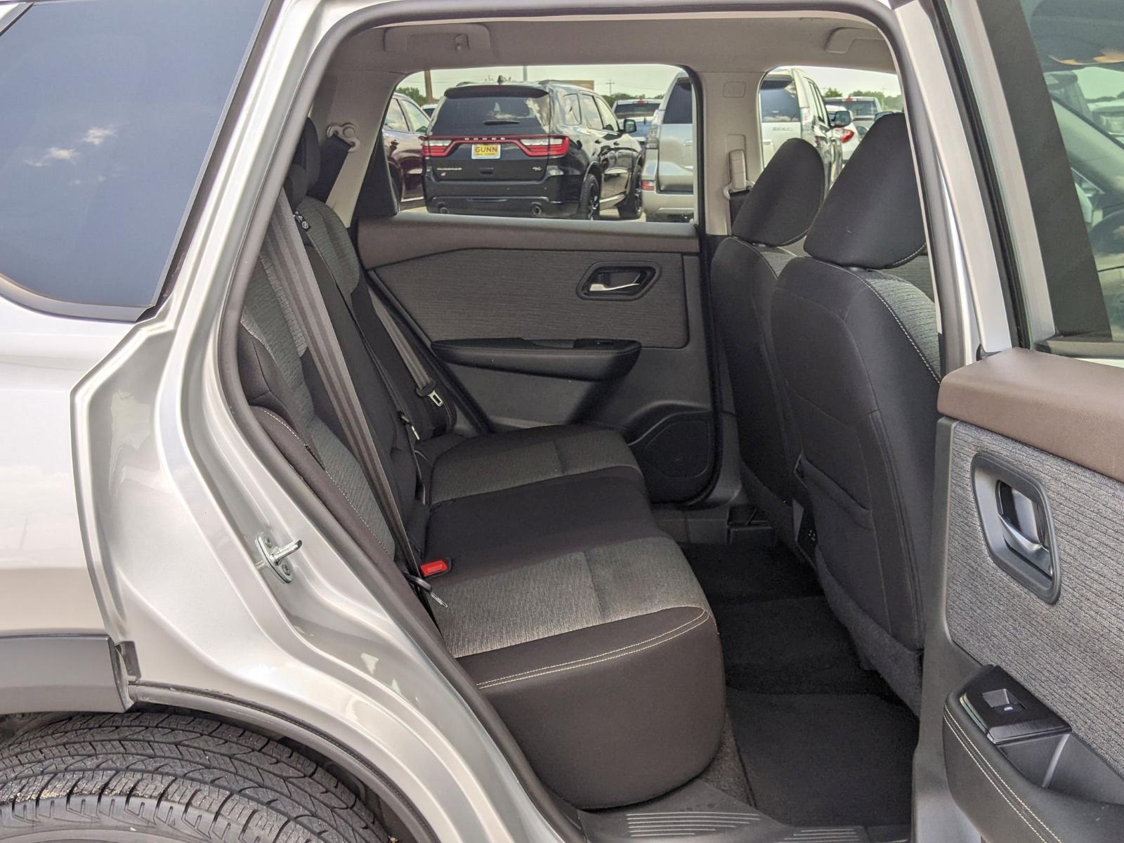 2023 Nissan Rogue Vehicle Photo in Seguin, TX 78155