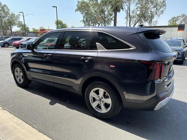 2025 Kia Sorento Vehicle Photo in Tucson, AZ 85712