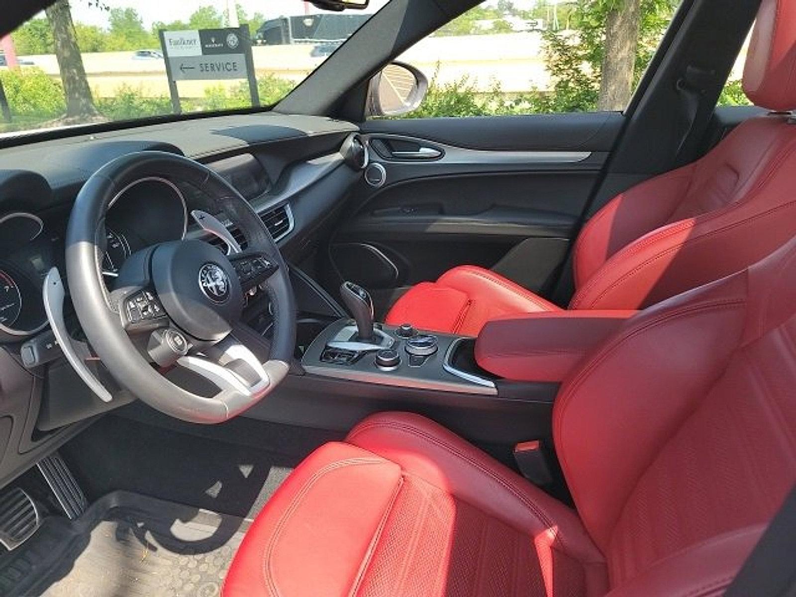 2022 Alfa Romeo Stelvio Vehicle Photo in Willow Grove, PA 19090
