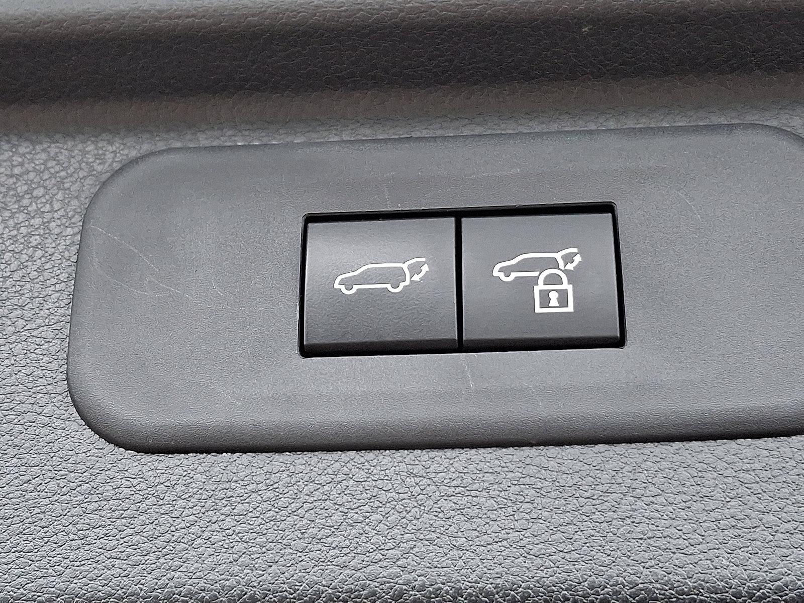 2024 Toyota Grand Highlander Vehicle Photo in Trevose, PA 19053