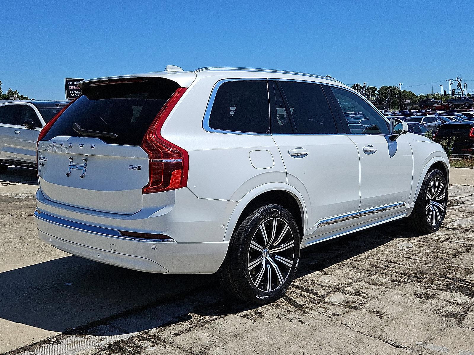 2024 Volvo XC90 Vehicle Photo in Trevose, PA 19053