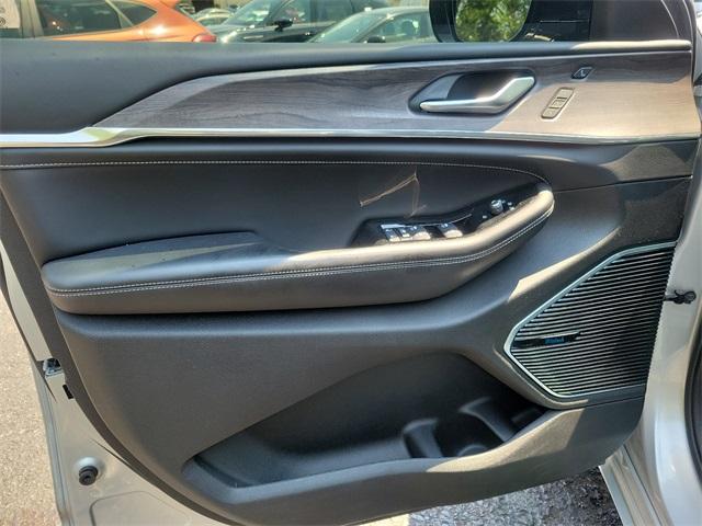 2021 Jeep Grand Cherokee L Vehicle Photo in New Bloomfield, PA 17068