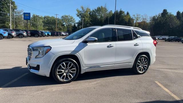 2022 GMC Terrain Vehicle Photo in BOSTON, NY 14025-9684