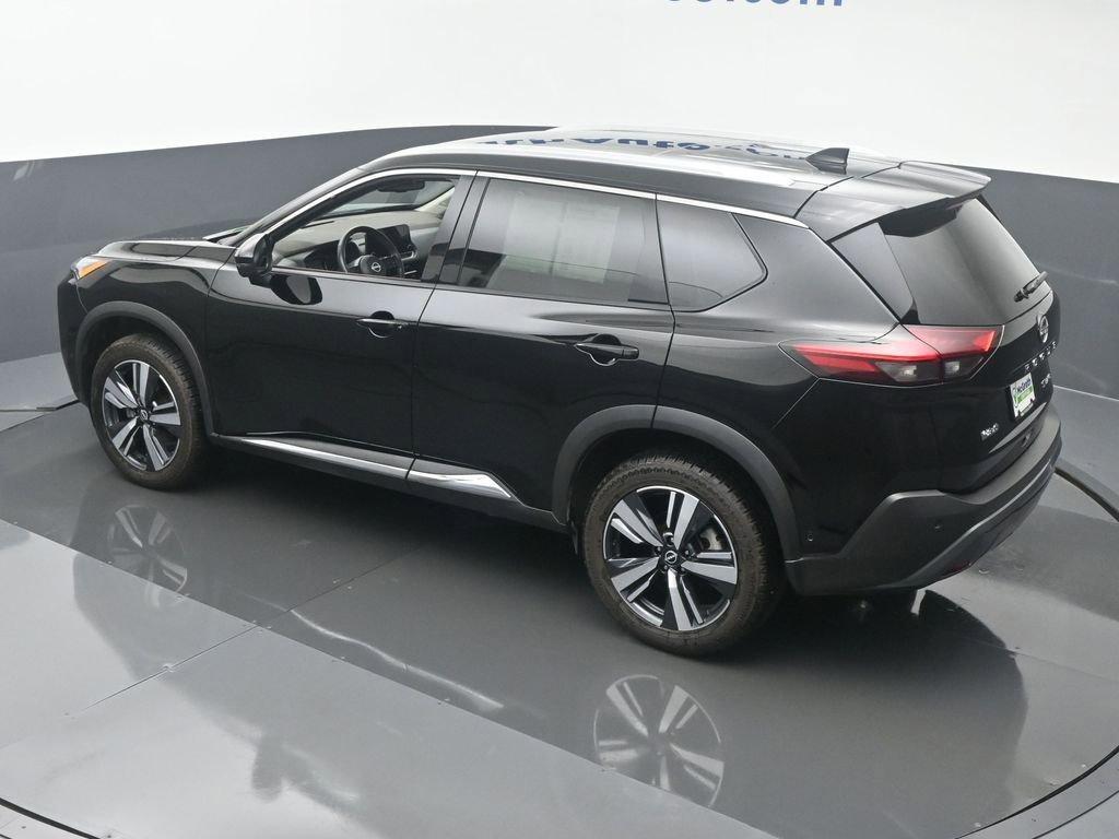2023 Nissan Rogue Vehicle Photo in Marion, IA 52302