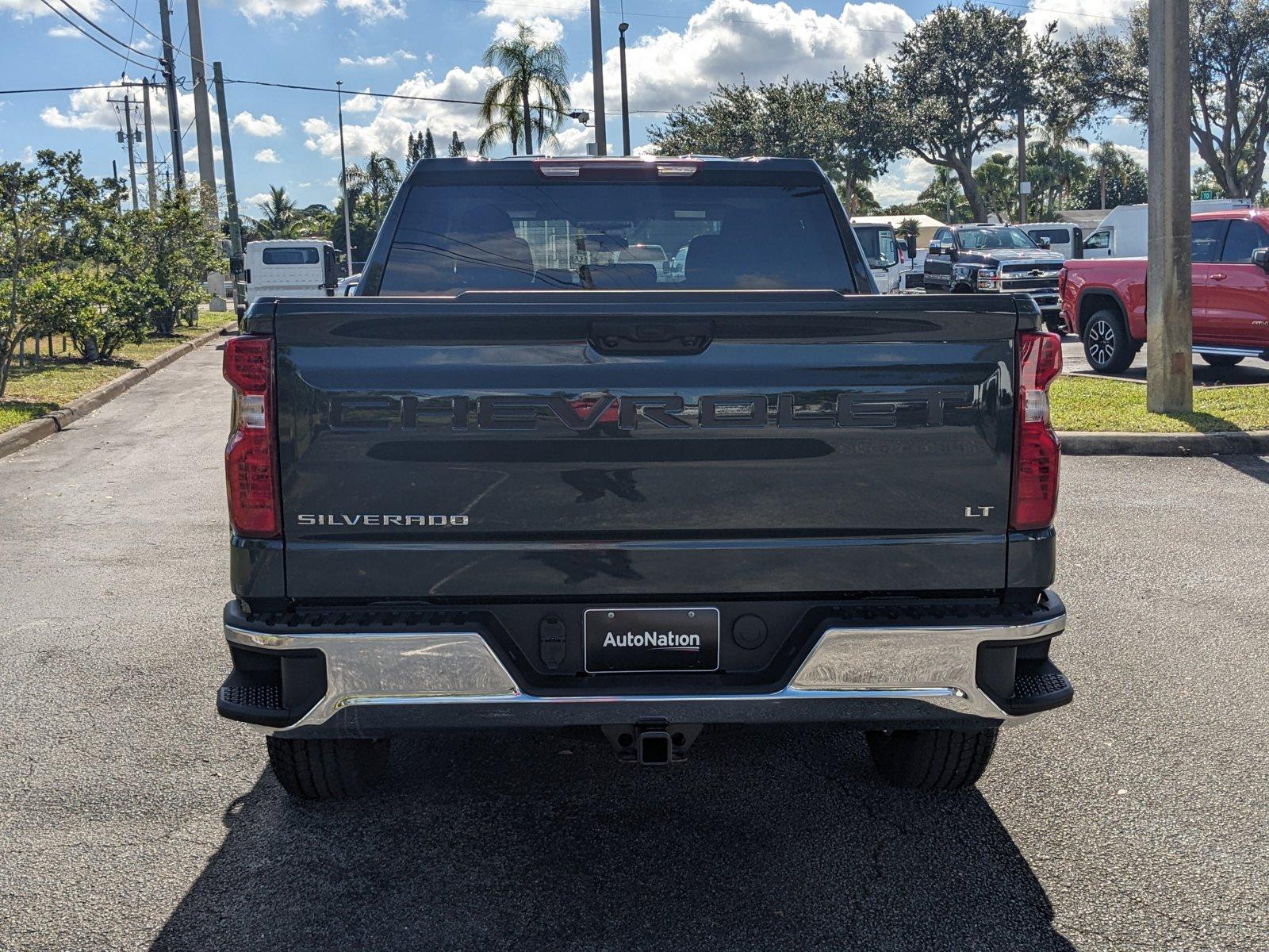 2025 Chevrolet Silverado 1500 Vehicle Photo in GREENACRES, FL 33463-3207