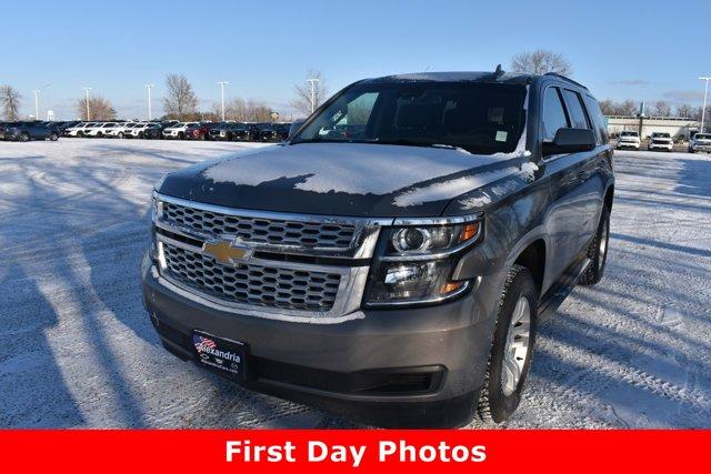 2017 Chevrolet Tahoe LT photo 29