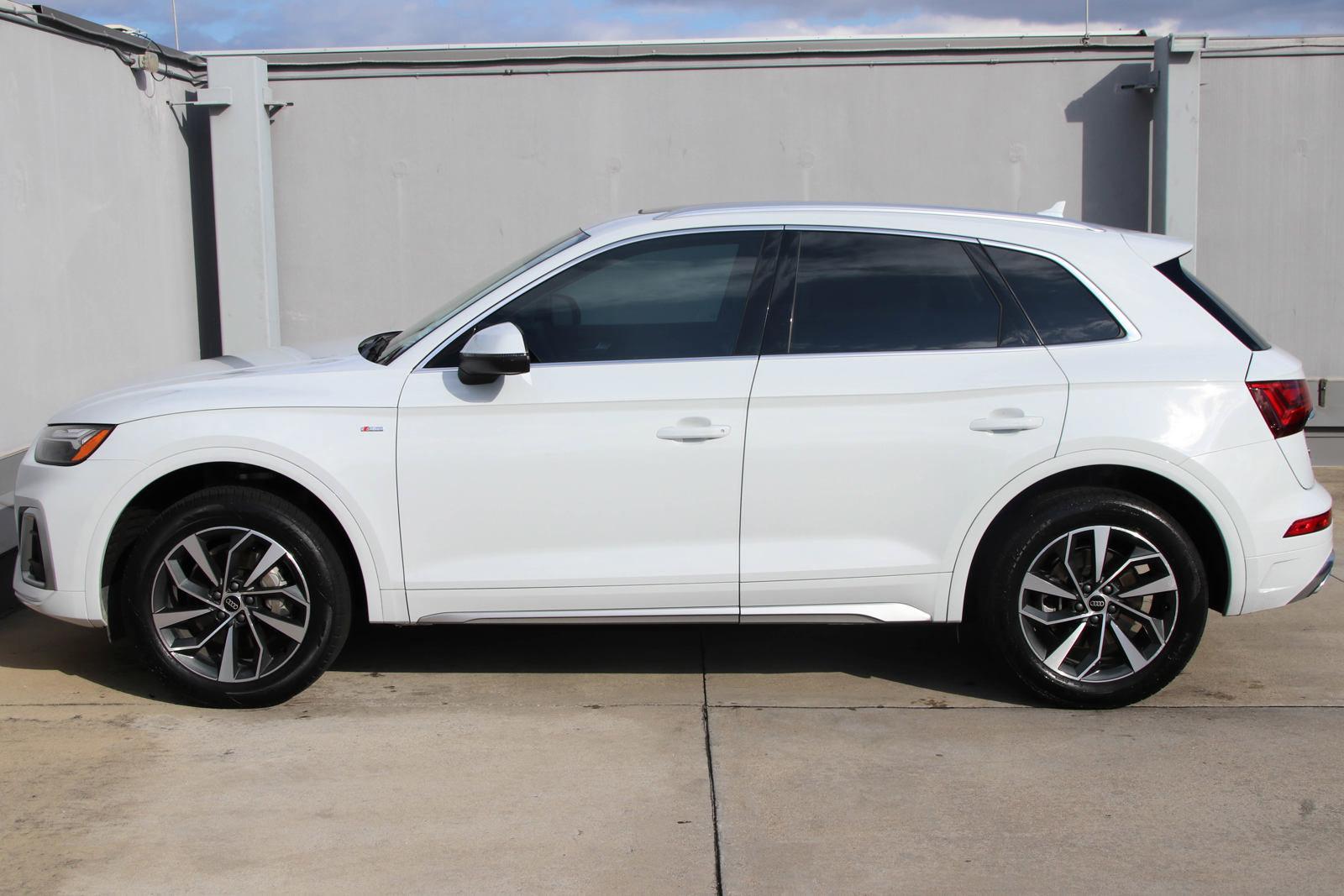 2023 Audi Q5 Vehicle Photo in SUGAR LAND, TX 77478