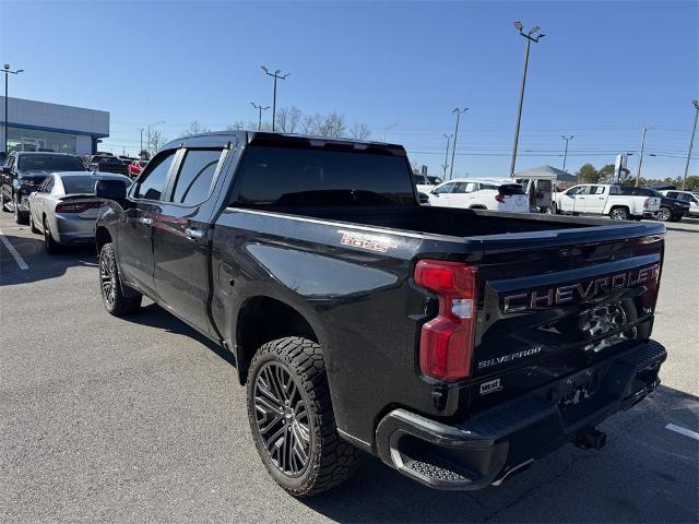 2021 Chevrolet Silverado 1500 Vehicle Photo in ALCOA, TN 37701-3235