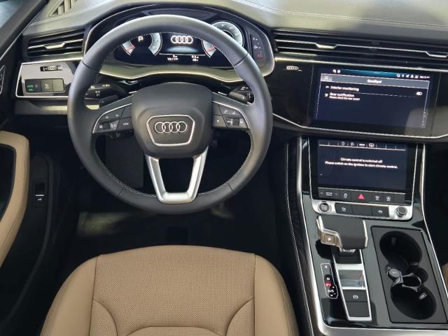 2025 Audi Q7 Vehicle Photo in SUGAR LAND, TX 77478