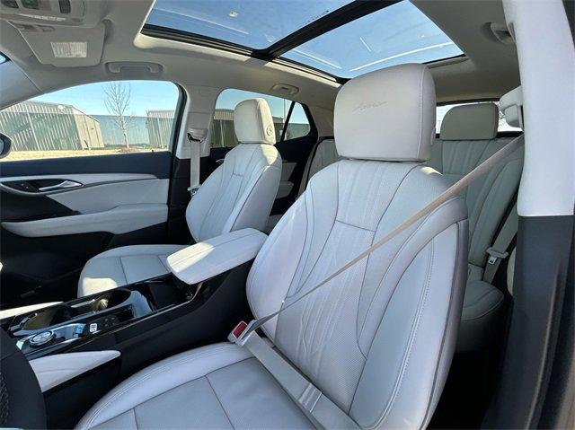 2025 Buick Envision Vehicle Photo in BOWLING GREEN, KY 42104-4102