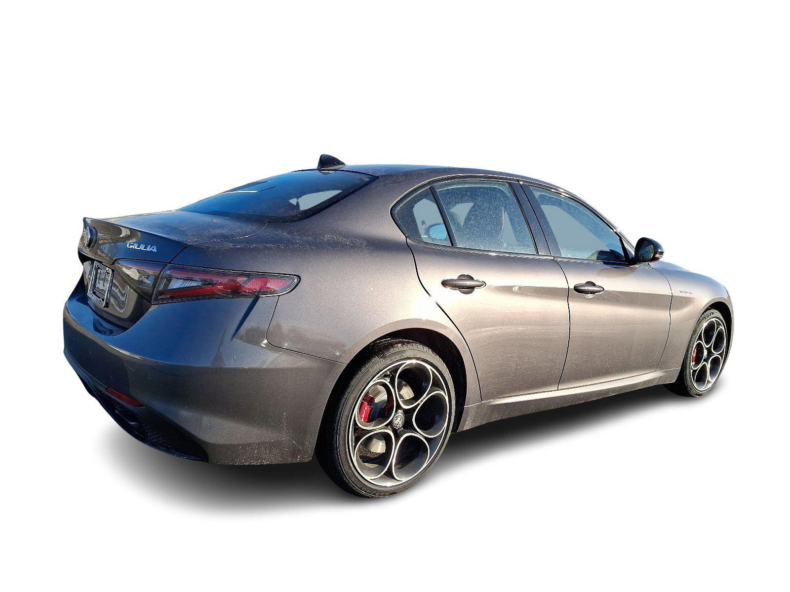 2025 Alfa Romeo Giulia Vehicle Photo in Willow Grove, PA 19090