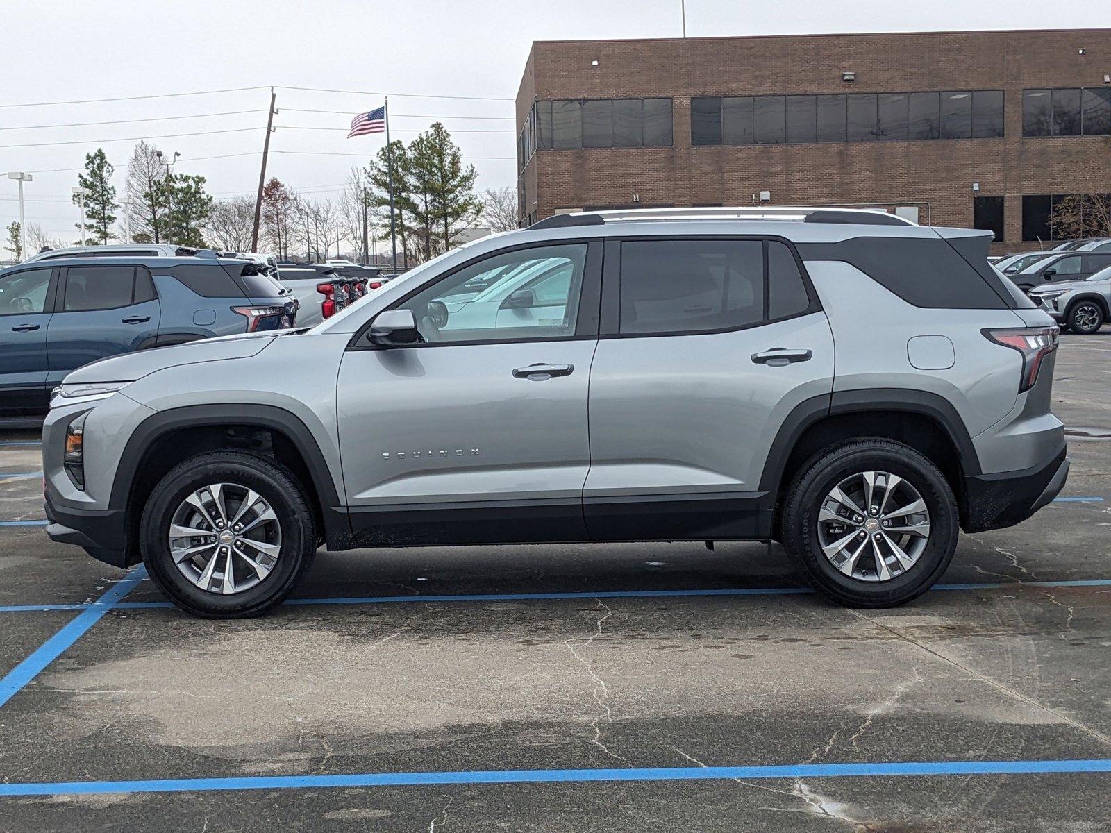 2025 Chevrolet Equinox Vehicle Photo in HOUSTON, TX 77034-5009