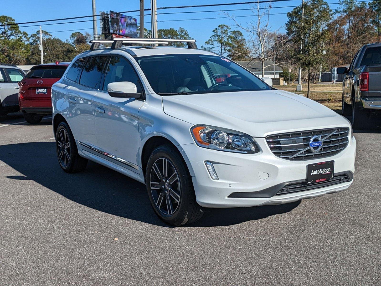 2017 Volvo XC60 Vehicle Photo in Jacksonville, FL 32244