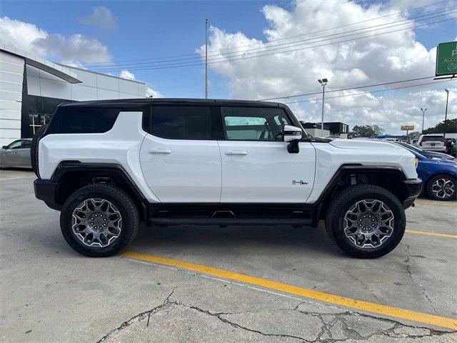 2025 GMC HUMMER EV SUV Vehicle Photo in BATON ROUGE, LA 70806-4466