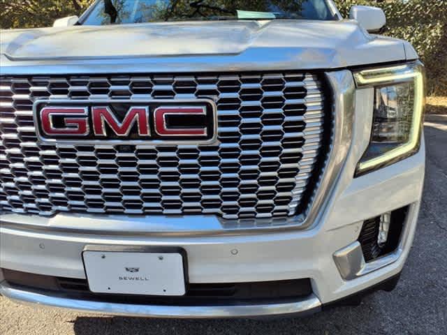 2022 GMC Yukon XL Vehicle Photo in San Antonio, TX 78230-1001