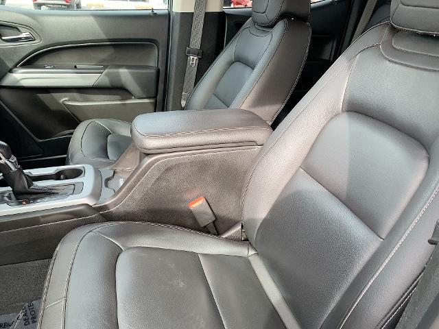 2022 Chevrolet Colorado Vehicle Photo in MOON TOWNSHIP, PA 15108-2571