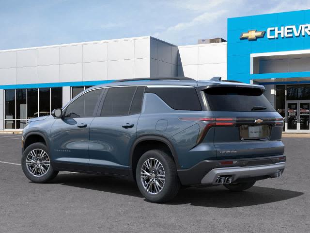 2025 Chevrolet Traverse Vehicle Photo in MOON TOWNSHIP, PA 15108-2571