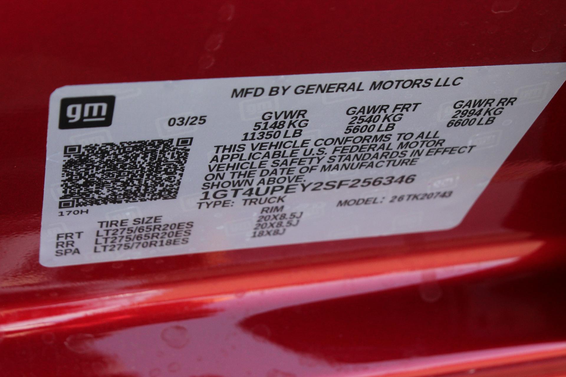 2025 GMC Sierra 2500 HD Vehicle Photo in AURORA, CO 80012-4011