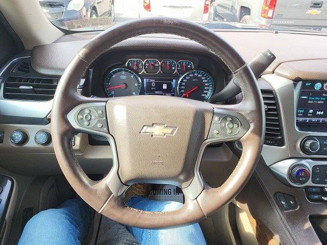 2017 Chevrolet Suburban Vehicle Photo in THOMPSONTOWN, PA 17094-9014
