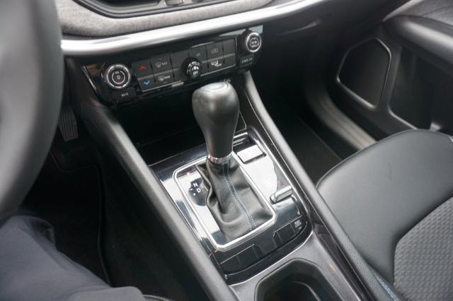 2022 Jeep Compass Vehicle Photo in FAIRMONT, WV 26554-2318