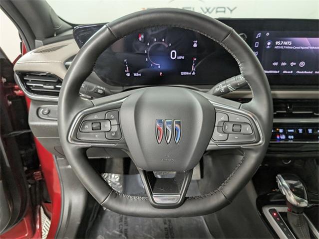 2024 Buick Envista Vehicle Photo in ENGLEWOOD, CO 80113-6708