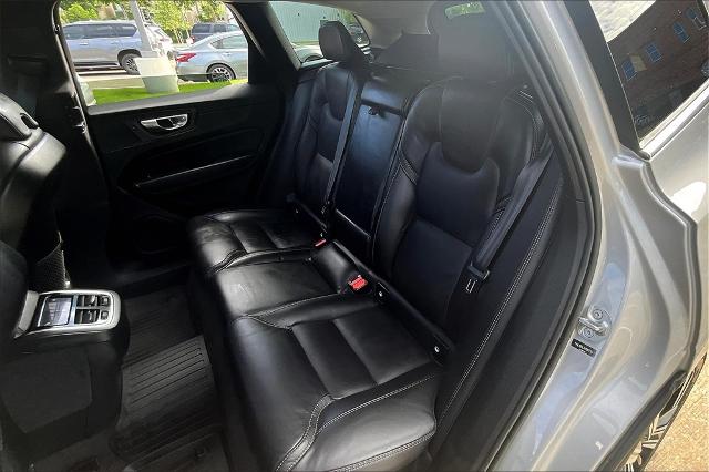 2022 Volvo XC60 Vehicle Photo in Houston, TX 77007