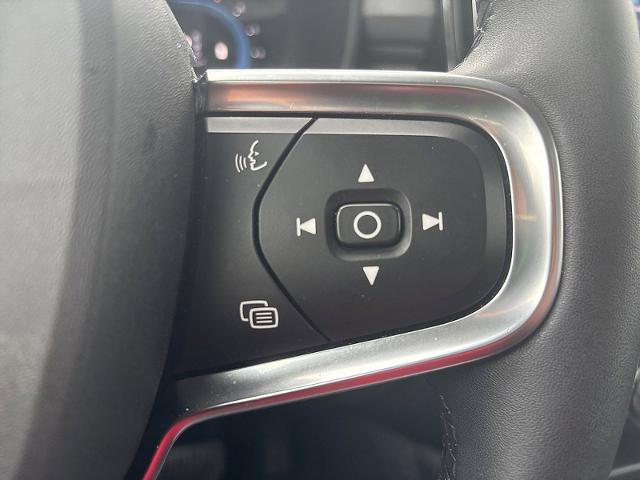 2023 Volvo XC40 Vehicle Photo in HARRISBURG, PA 17111-1033