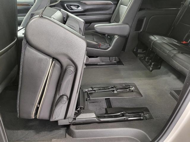 2021 Chevrolet Suburban Vehicle Photo in Neenah, WI 54956