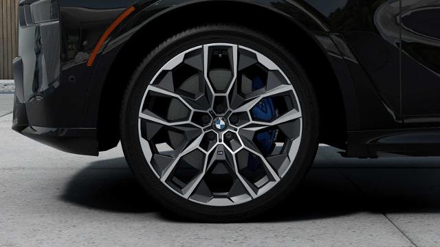 2026 BMW X7 xDrive40i Vehicle Photo in GRAPEVINE, TX 76051