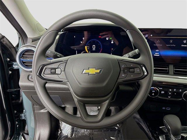 2025 Chevrolet Trax Vehicle Photo in PUYALLUP, WA 98371-4149