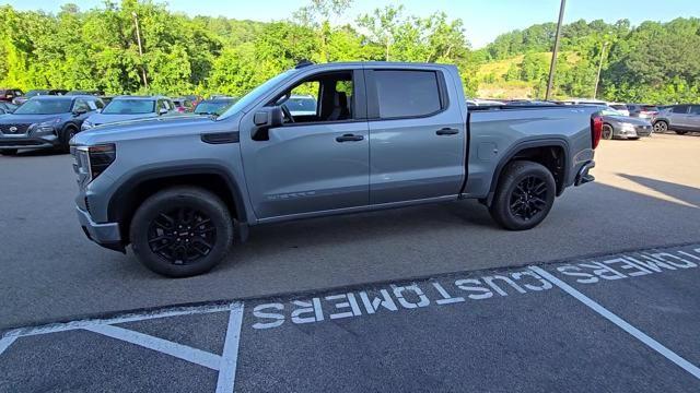 2024 GMC Sierra 1500 Vehicle Photo in Pleasant Hills, PA 15236