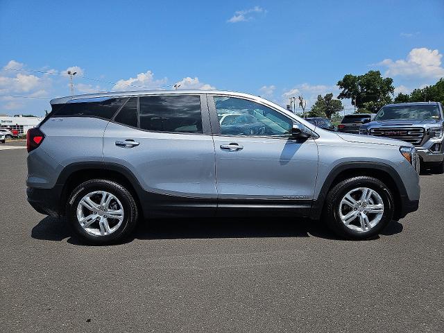 2024 GMC Terrain Vehicle Photo in TREVOSE, PA 19053-4984