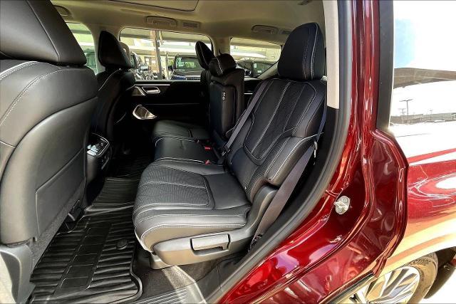 2025 INFINITI QX80 Vehicle Photo in Grapevine, TX 76051