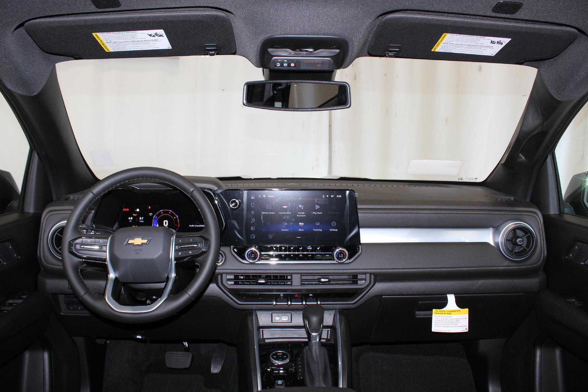 2025 Chevrolet Colorado Vehicle Photo in NORTHAMPTON, MA 01060-1120