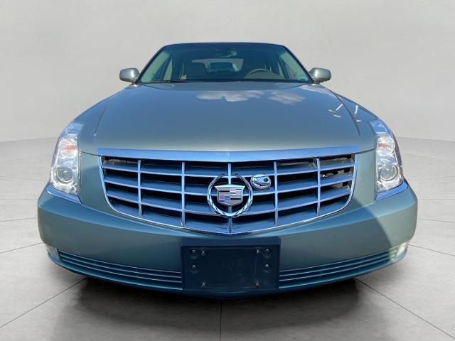2006 Cadillac Deville Vehicle Photo in APPLETON, WI 54914-8833