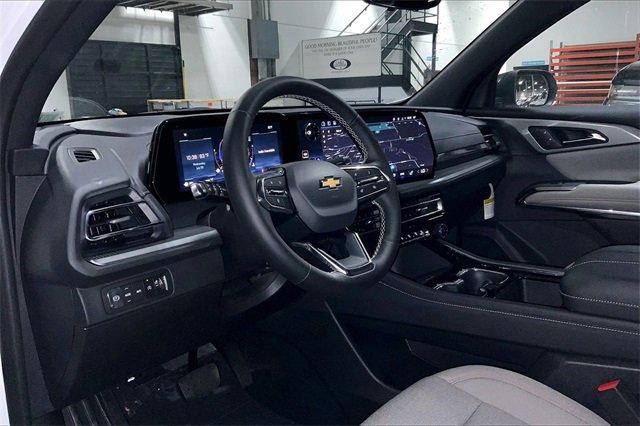 2026 Chevrolet Traverse Vehicle Photo in KANSAS CITY, MO 64114-4502