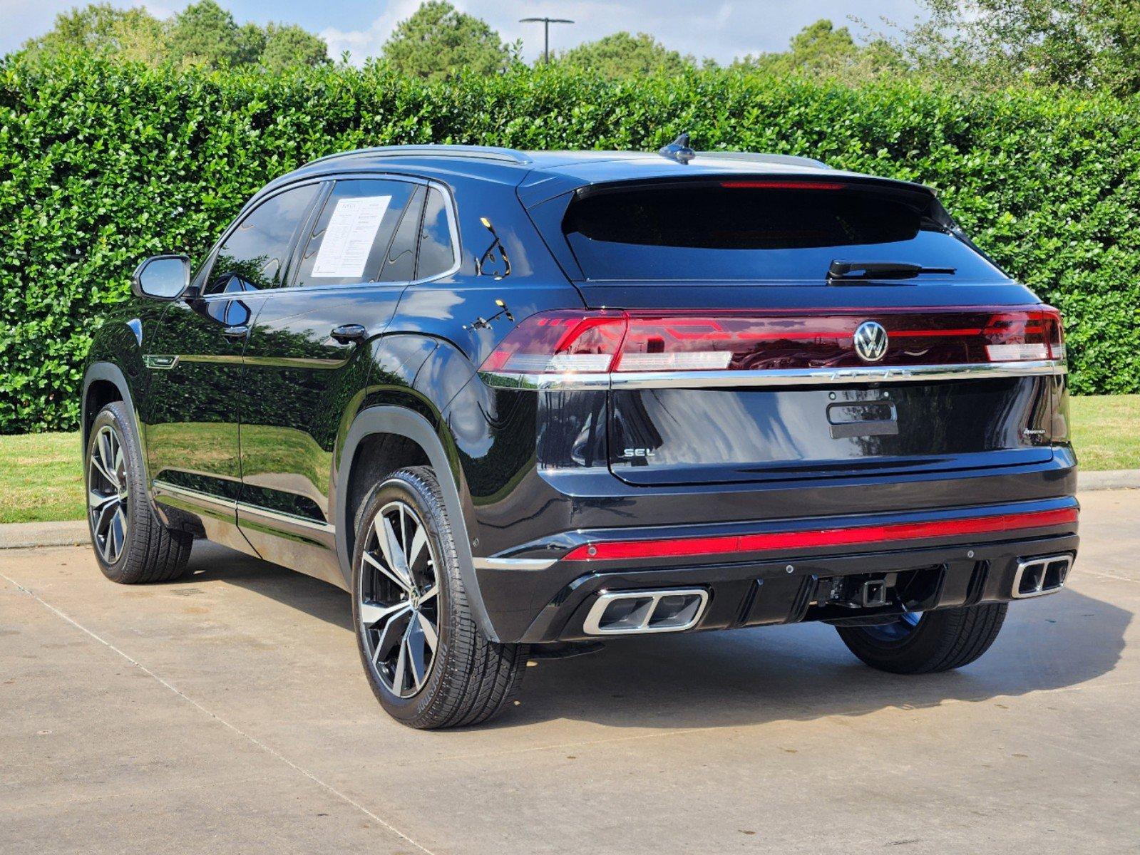 2024 Volkswagen Atlas Cross Sport Vehicle Photo in HOUSTON, TX 77079