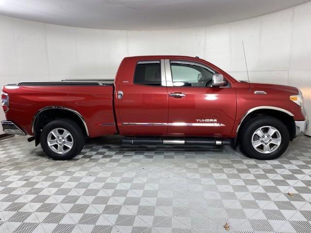 2014 Toyota Tundra 4WD Truck Vehicle Photo in MEDINA, OH 44256-9001