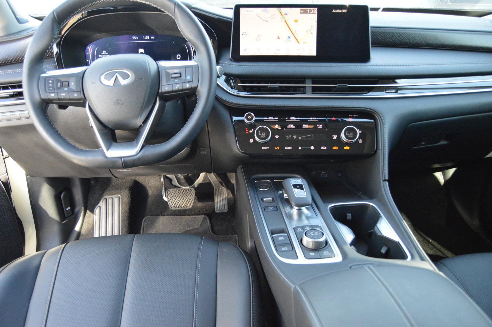 2025 INFINITI QX60 Vehicle Photo in Houston, TX 77090